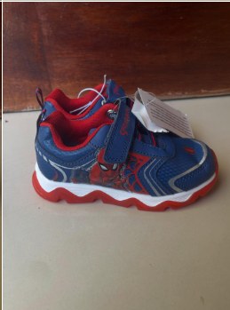 Tenis Spider-Man para niños